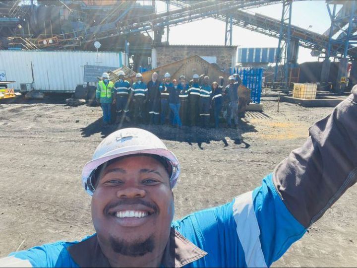 The G8 team on site