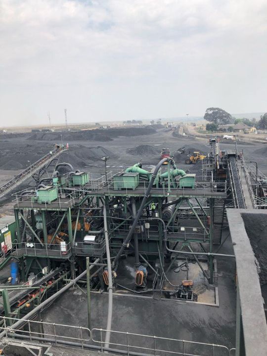 The G8 wash plant in operation, aerial view